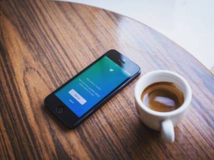 Jakie są najlepsze sposoby zarabiania na Twitterze w 2023 roku?